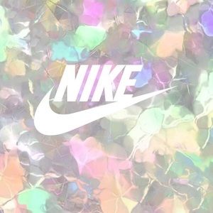 Meet your Posher, Phoebe